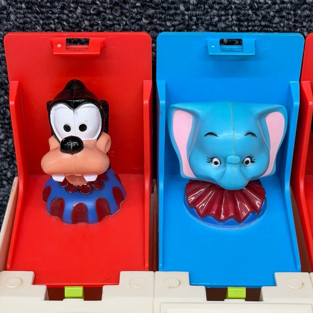 Vtg 1975 Disney Mickey Mouse & Friends Pop Up Busy Box Toy Gabriel Industries